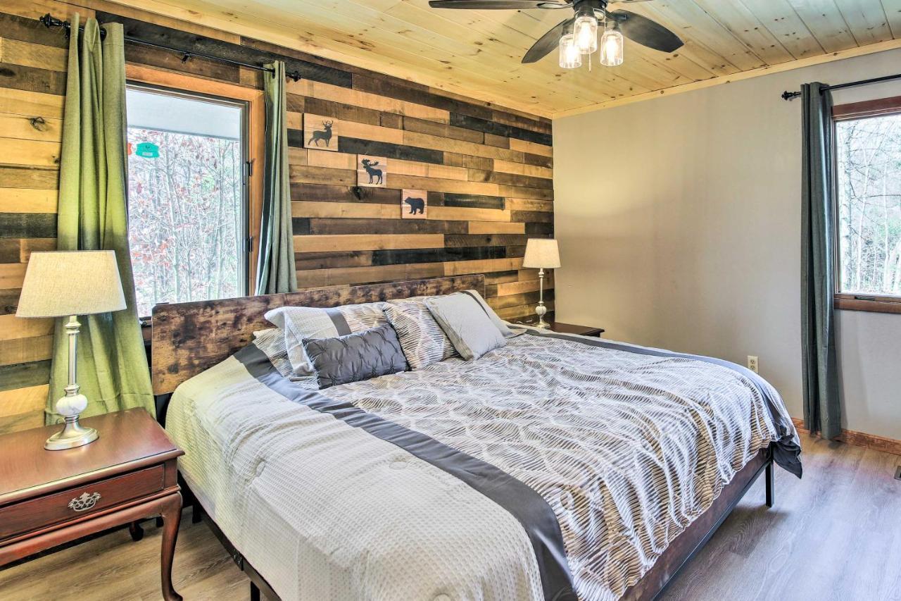 Gatlinburg Mountain Cabin With Hot Tub, Deck And Games Buitenkant foto